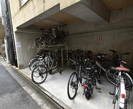 プレール・ドゥーク新宿御苑の設備