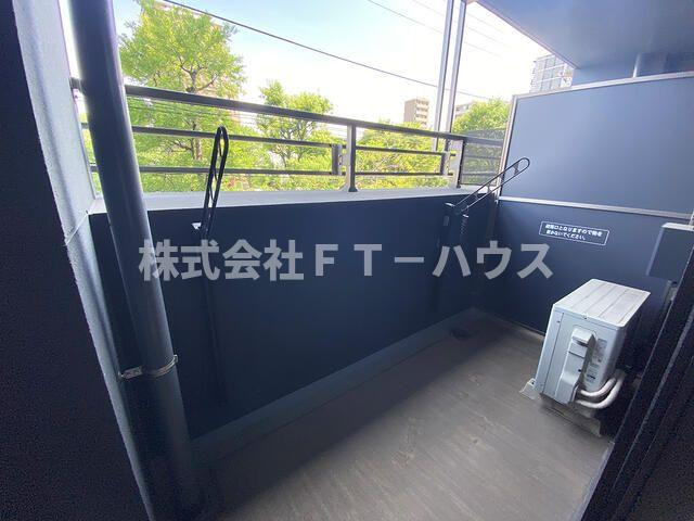 プライムタワー行徳ベイのバルコニー