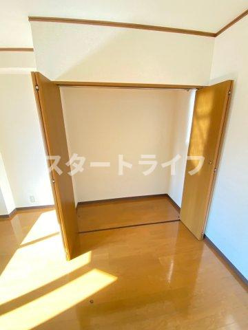 大阪市淀川区西中島４丁目の賃貸マンションの収納|参考写真