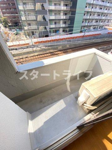 大阪市淀川区西中島４丁目の賃貸マンションのバルコニー|参考写真