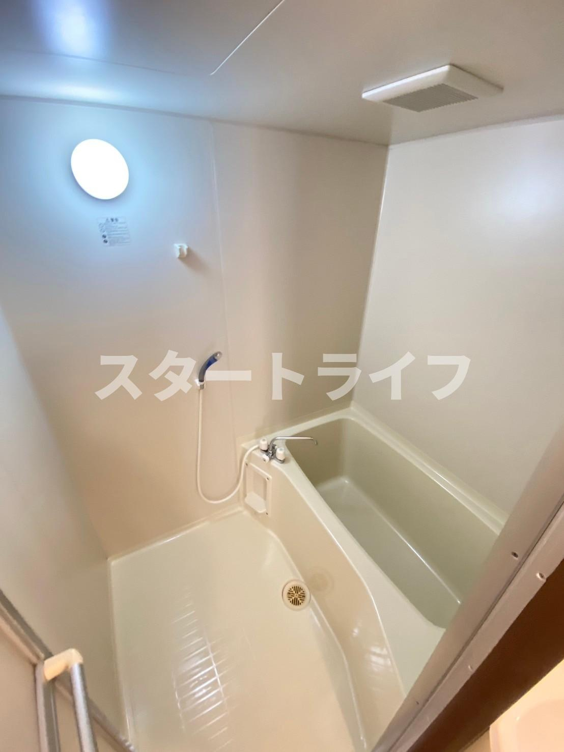 大阪市淀川区西中島４丁目の賃貸マンションの浴室|参考写真