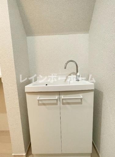 マーレ東武練馬の独立洗面台