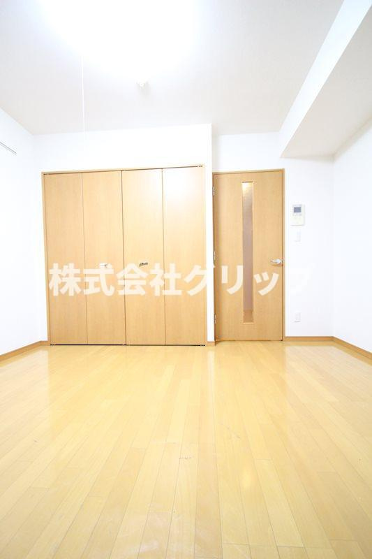 リクレイシア西横浜の居間・リビング