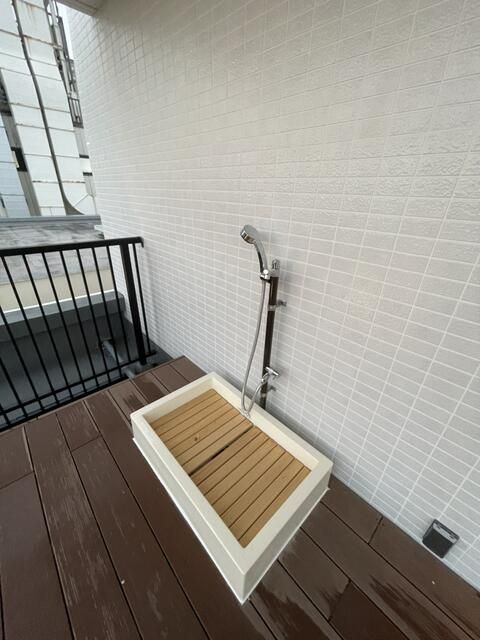 エストゥルース小竹向原