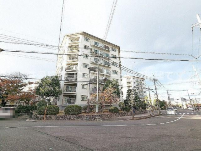 藤阪ハイツB壱棟の構造・工法・仕様|鉄骨鉄筋コンクリート造7階建て
■物件内覧・資金計画相談・住宅ローン相談、リフォーム相談、お問合せ受付中■
※当日・翌日のご内覧、ご相談はお電話でのお問合せがスムーズです！