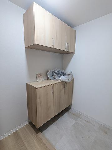 藤阪ハイツB壱棟の収納|シューズボックス
■物件内覧・資金計画相談・住宅ローン相談、リフォーム相談、お問合せ受付中■
※当日・翌日のご内覧、ご相談はお電話でのお問合せがスムーズです！