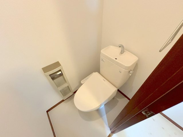 ブルーキューブのトイレ