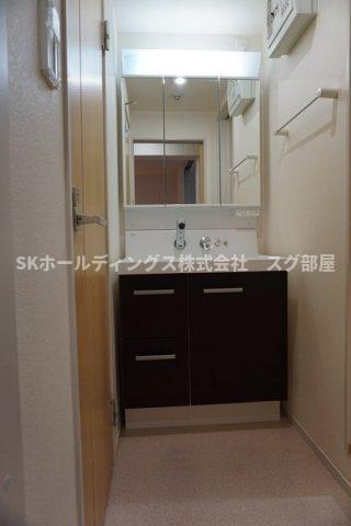 レジーナ倉梯の洗面所