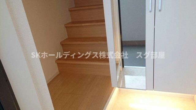 レジーナ倉梯の玄関