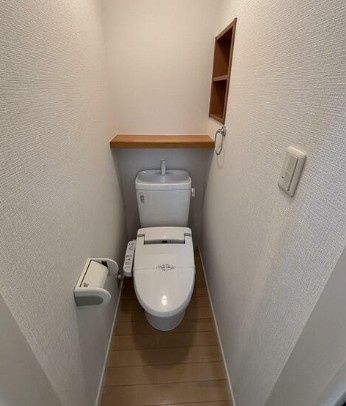 メゾンシャロットのトイレ|同物件別部屋参考写真