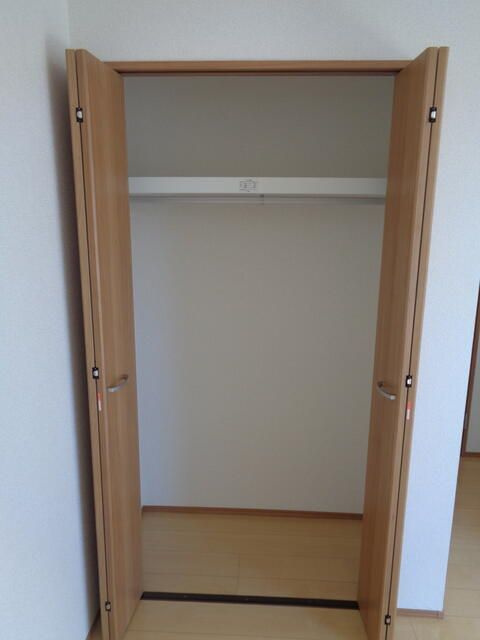 グランデ的場の収納