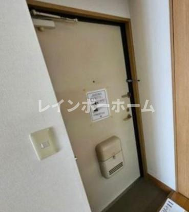 ＣＯＮＦＯＲ東山の玄関