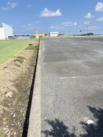 【外観】 | 琴浦町売地 | 物件後方水路