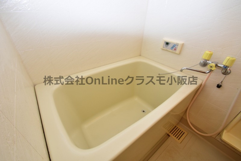 東大阪市岩田町５丁目の賃貸マンションの浴室