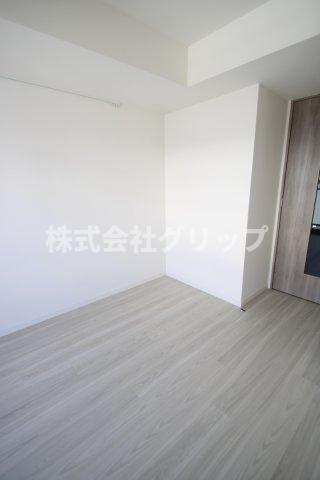 リヴシティ横濱石川町の洋室