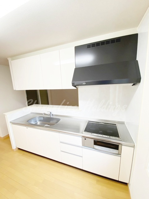 片瀬海岸３丁目戸建のキッチン|人気のカウンターキッチン♪