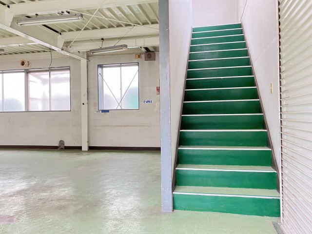 豊川市小田渕町３丁目の工場の内装|1階