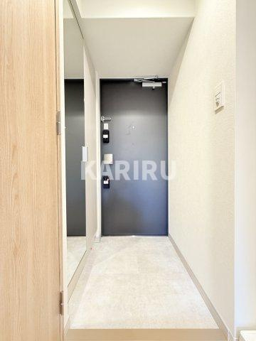 プレリス大阪今里サヴィアの玄関