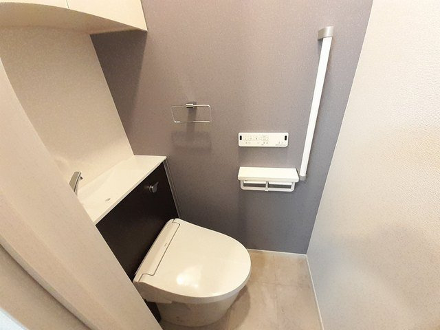 ロジュマンＫ．Ｈ．Ｓ　Ⅱのトイレ|ゆったりとした空間のトイレです