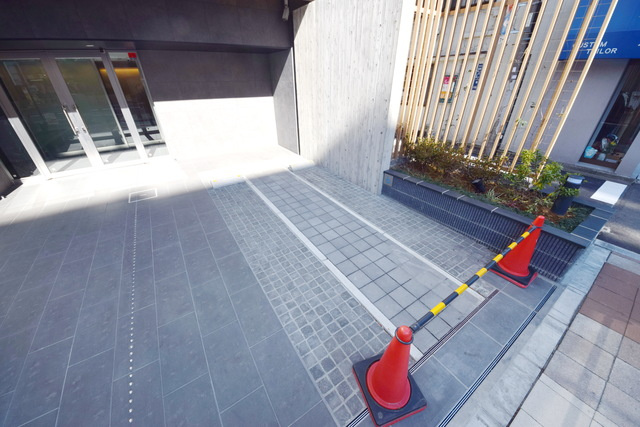 アスール両国の駐車場