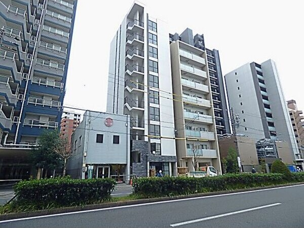 ヒルズ桜山の外観
