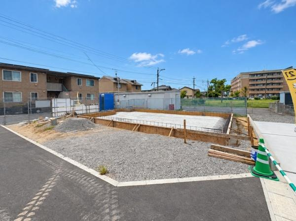 横田Ⅱ　SW新築の前面道路含む現地写真|現地土地写真(2026年9月撮影)
