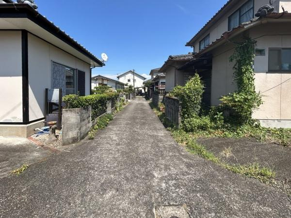 挾間向原　土地の前面道路含む現地写真|前面道路含む現地（2026年7月撮影）