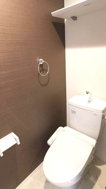 草加市西町のアパートのトイレ
