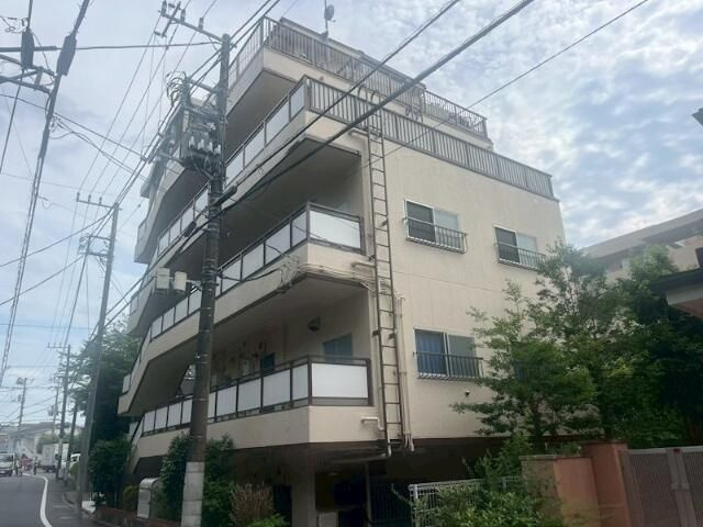 グリーンハイツの外観