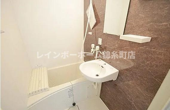 アーバンウィル田端の浴室