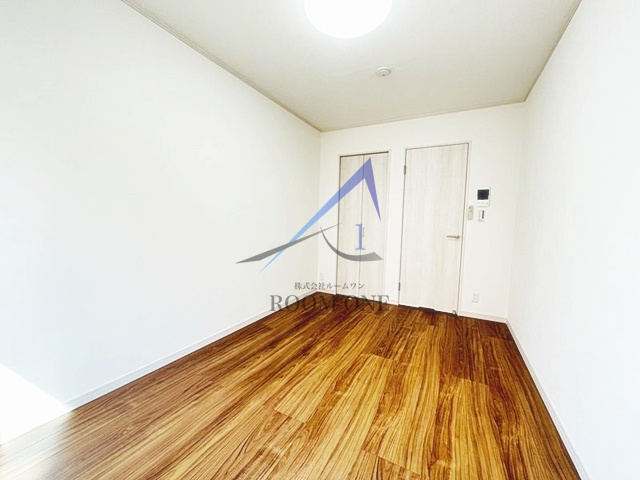 オグフラットの居間・リビング|洋室のお部屋です。