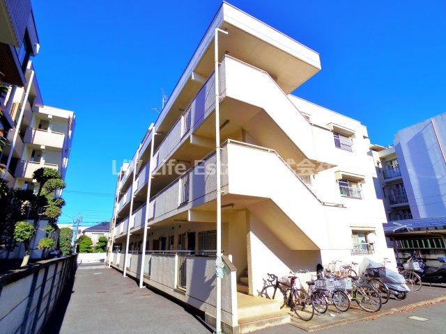 小平市花小金井６丁目の賃貸マンションの外観