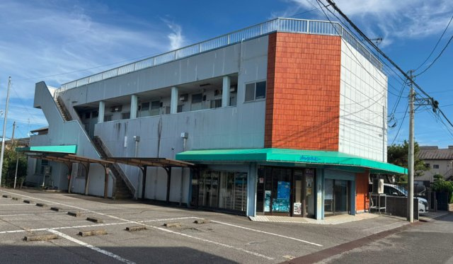 茂原市　1棟アパート・戸建2戸の外観