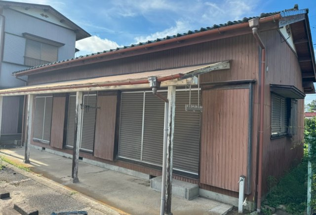 茂原市　1棟アパート・戸建2戸の外観