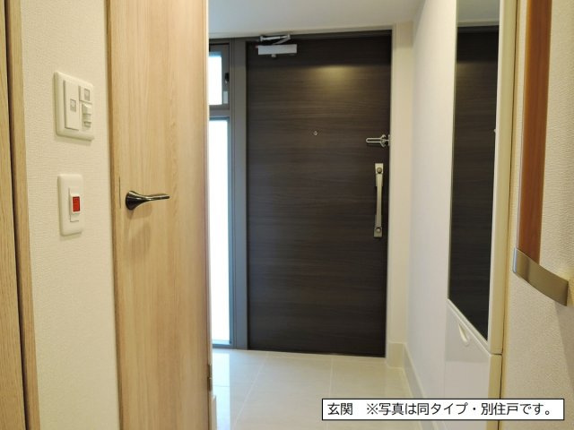 【玄関】 | フロール横浜井土ヶ谷