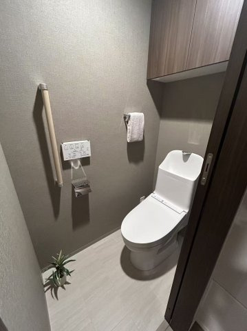 クレイシア・ヴァースクレイシアIDZ上野のトイレ|清潔感のあるトイレです