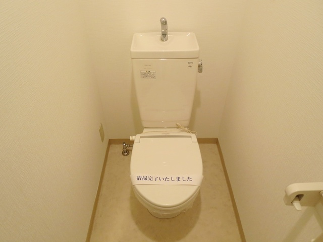ル・シェルのトイレ|清潔感があるトイレです。
