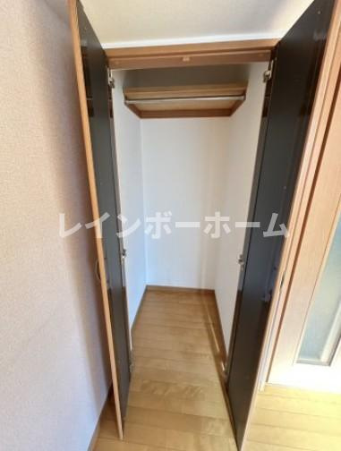 キャッスル下矢切の収納