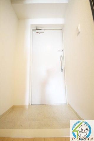 サン・フローリッシュの玄関|※類似部屋