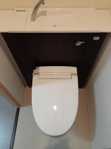 エスポワール　陽のトイレ|ゆったりとした空間のトイレです