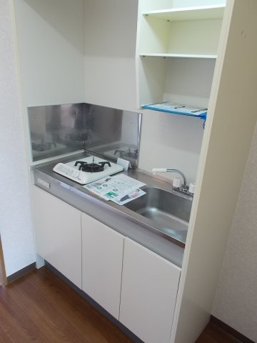 フレンズのキッチン|コンパクトなキッチンで掃除もラクラク
