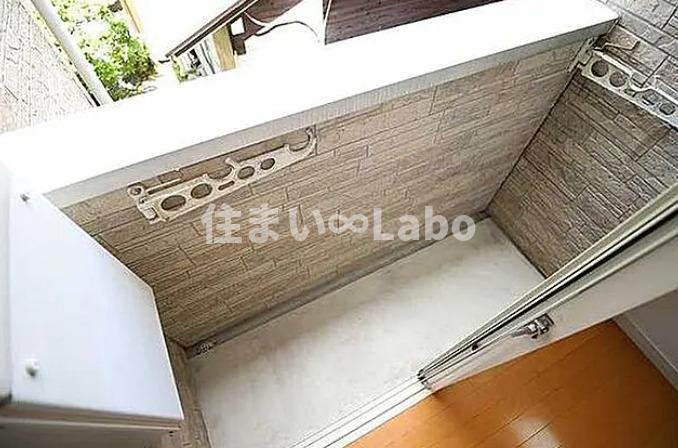 レジアス唐人町 236のバルコニー
