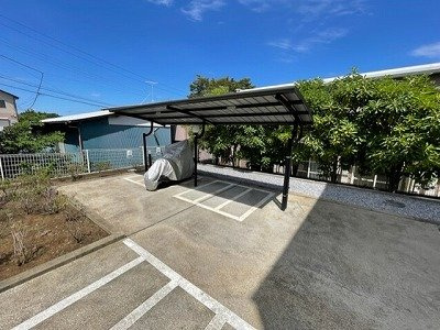レオネクストシャインブルーのその他|駐輪場