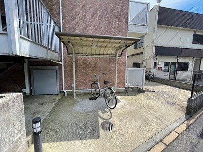 レオパレスＧＲＡＣＥ　本大久保のその他|駐輪場