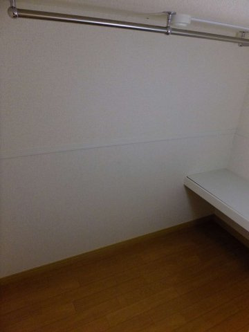 レオパレスフォーブル２１Ａの内装|過ごしやすい室内です