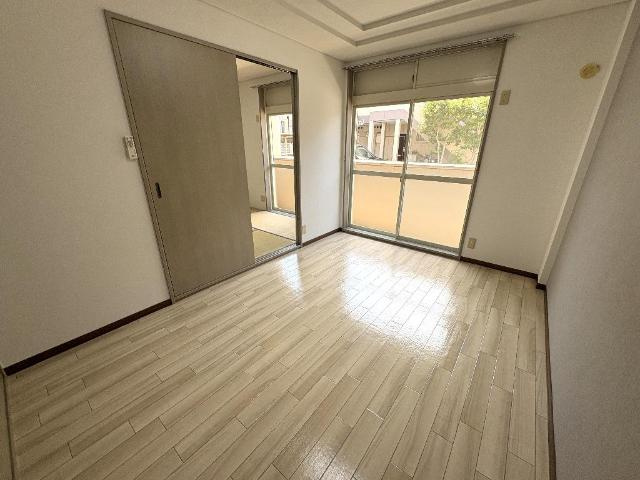 カステルＢの内装|洋室