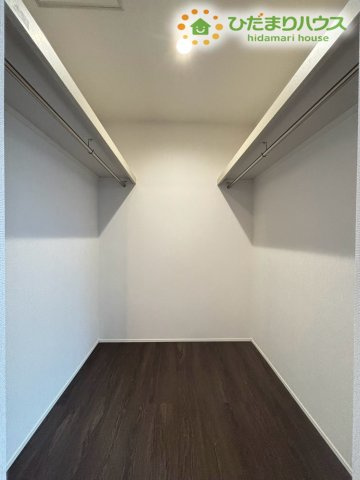 鴻巣市新宿　新築一戸建て　グラファーレ　01の収納