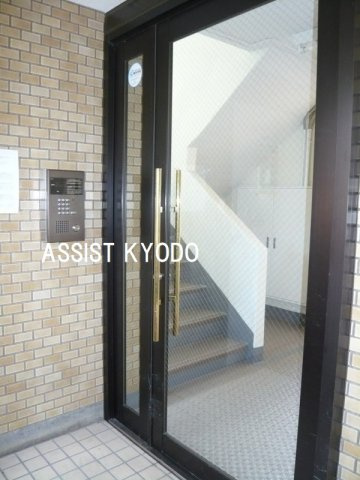 ガーデンハイツ　のエントランス