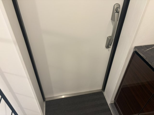 【玄関】 | Residence Caritas Hatagaya