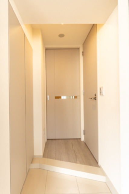 Ｂｒｉｌｌｉａ四谷三丁目の玄関|※写真は同タイプ住戸です。